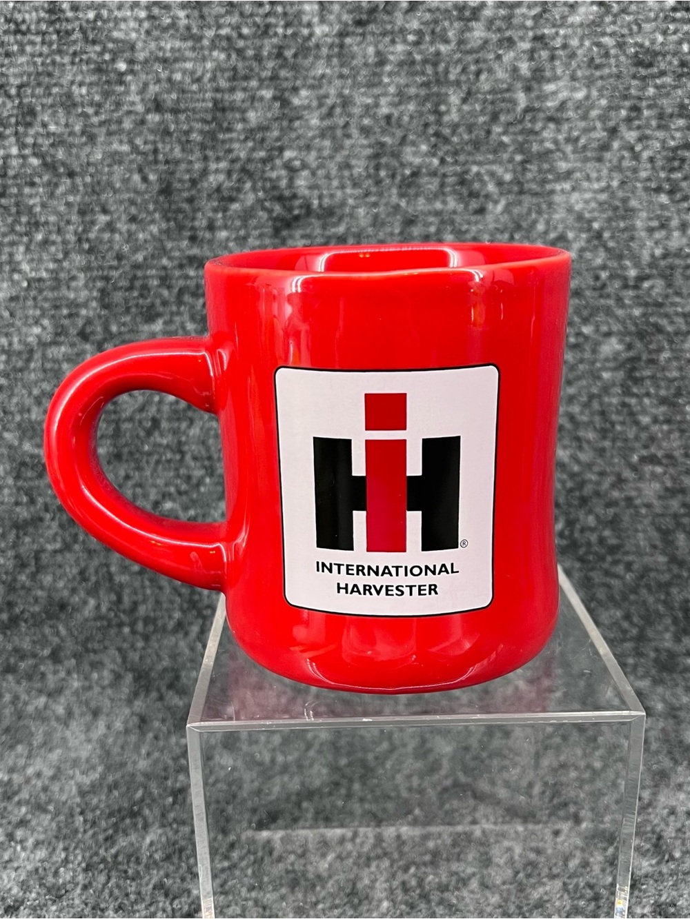 Red International Harvester IH Mug 10oz 4” Tall